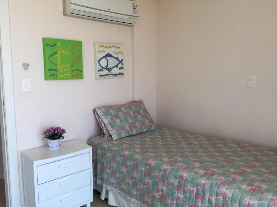 Apartamento Vista Para O Mar - Orla Da Praia Do Forte Cabo Frío Exterior foto
